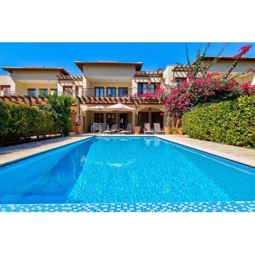 2 bedroom Apartment Eros with private pool and garden, Aphrodite Hills Resort