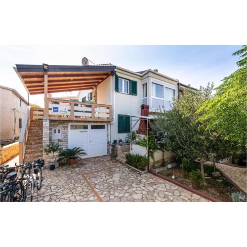2 Bedroom Apartment In Dragovoljaca