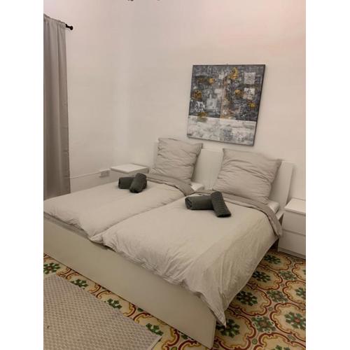 2 bedroom apartment in the centre of Valletta