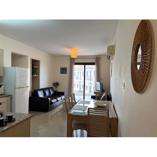 2 Bedroom Apartment, Pools, 800m to Beach, Kyklades Resort