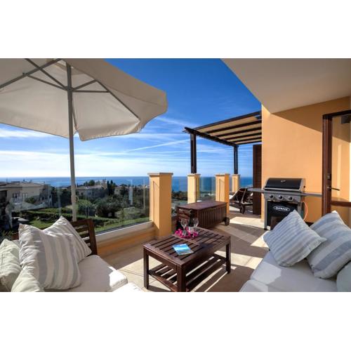 2 bedroom Apartment Thalassa with sea and sunset views, Aphrodite Hills Resort