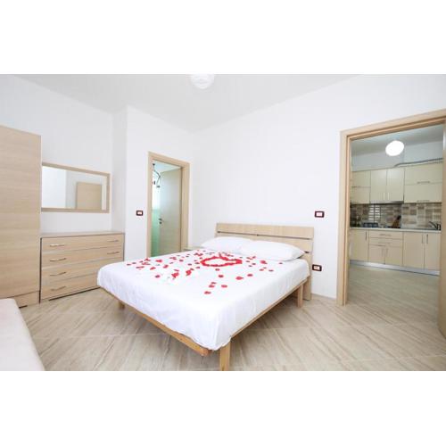 2 Bedroom Apartment, Vlorë