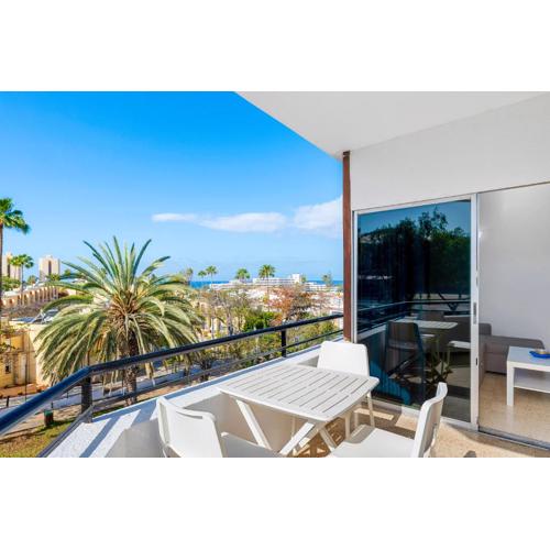 2 Bedroom Apartment with Seaview