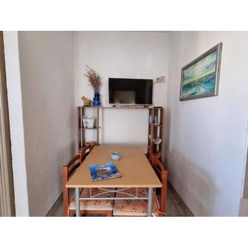 2 bedroom apartment with terrace