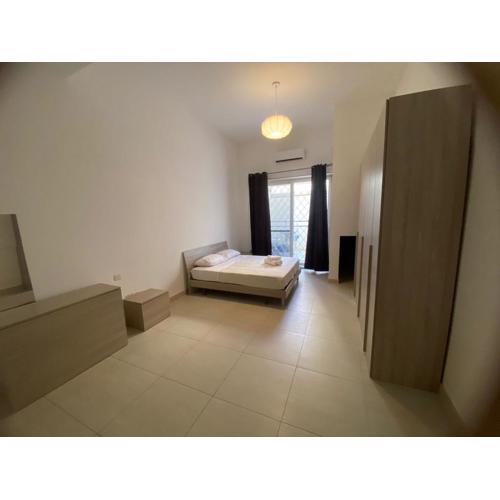 2 bedroom apt near st Julians