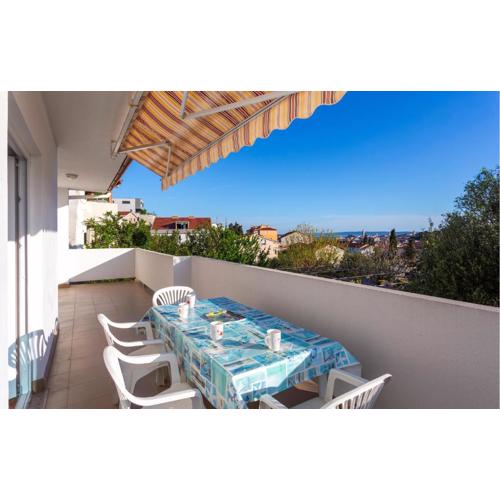 2 Bedroom Awesome Apartment In Rab