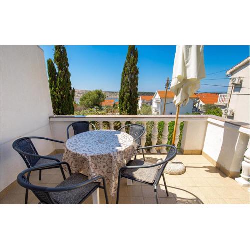 2 Bedroom Awesome Apartment In Rab