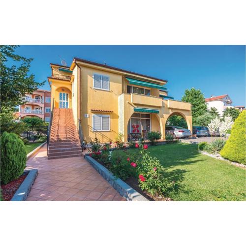2 Bedroom Awesome Home In Rijeka