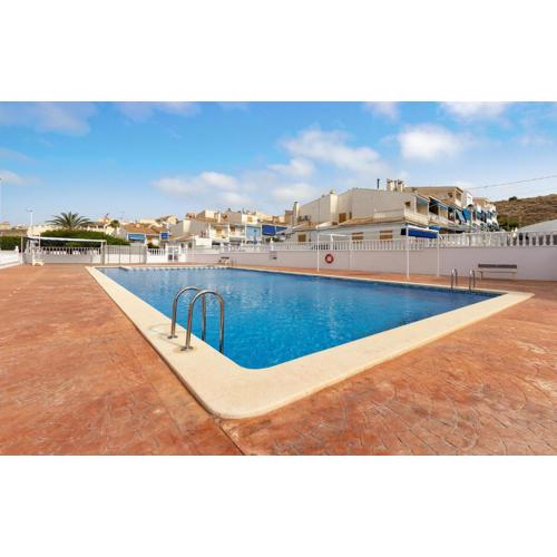 2 Bedroom Awesome Home In Santa Pola
