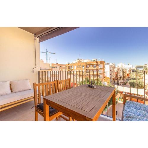 2 Bedroom Cozy Apartment In Santa Pola