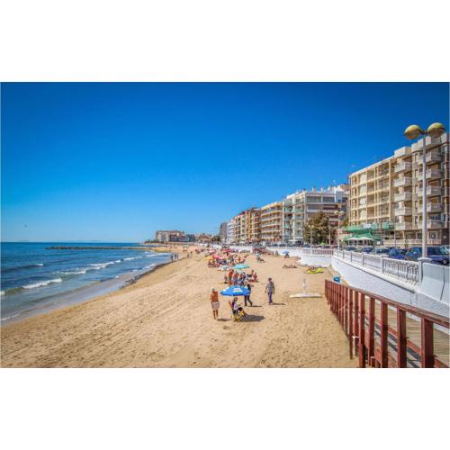 2 Bedroom Cozy Apartment In Torrevieja