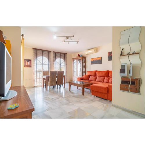 2 Bedroom Gorgeous Apartment In Málaga