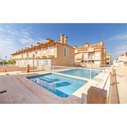 2 Bedroom Lovely Home In Santa Pola