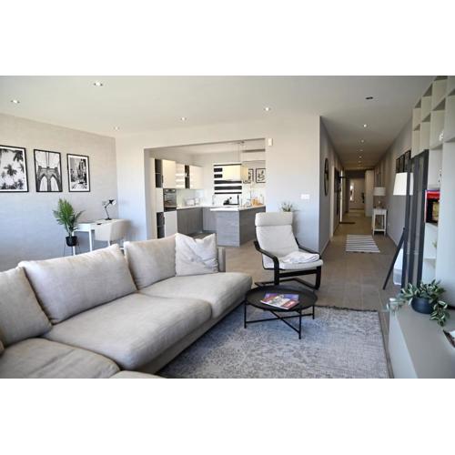 2 Bedroom Luxury Apartment in Madliena Swieqi