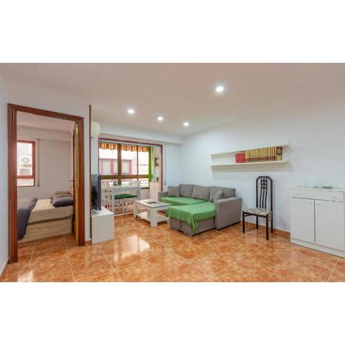 2 Bedroom Nice Apartment In Santa Pola