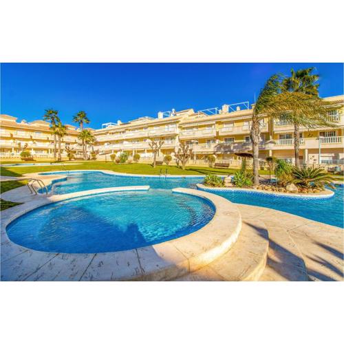 2 Bedroom Nice Apartment In Santa Pola