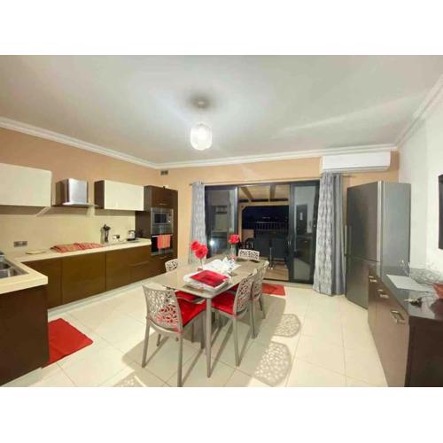 2 Bedroom Penthouse with country and sea views