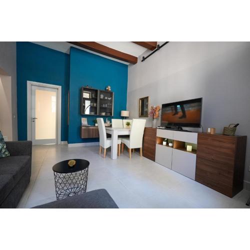 2 bedroom townhouse in Gzira minutes away from promenade