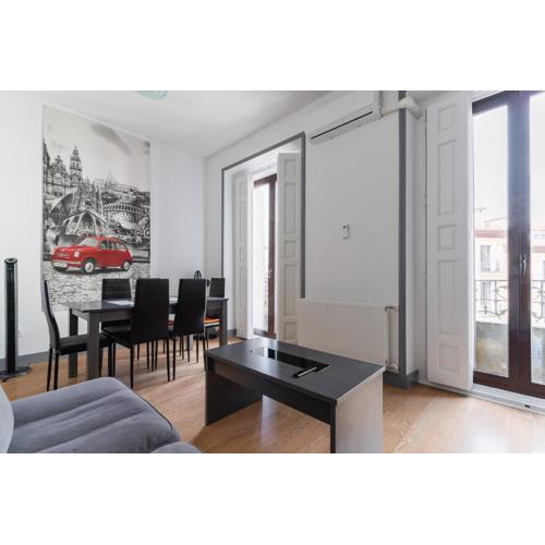 2 bedrooms 1,5bathrooms furnished - Sol - bright & functional - MintyStay