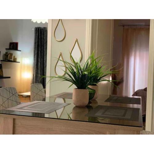 2 Bedrooms Apartment Center of Athens 4 min Subway