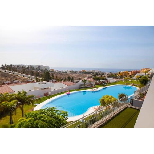2 Bedrooms Apartment In Magnolia Golf Resort, La Caleta