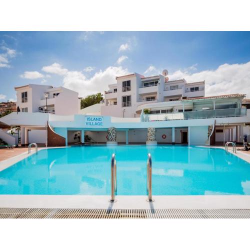 2 Island Village with Wi fi and Pool