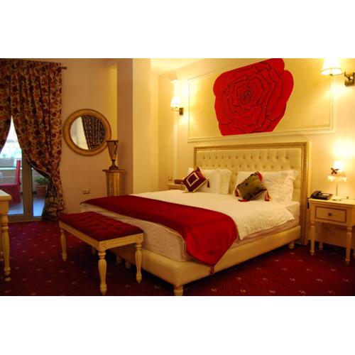 2 KITARRAT Boutique Hotel & SPA