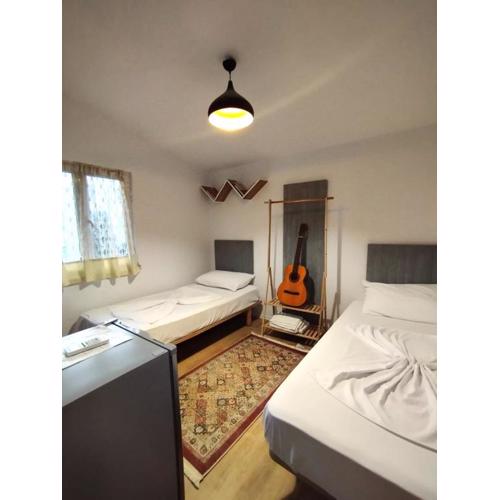 2 single Bedroom Tirana