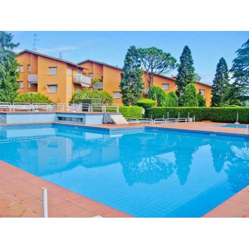 200mt Lake - Flower Home with Pool & Tennis