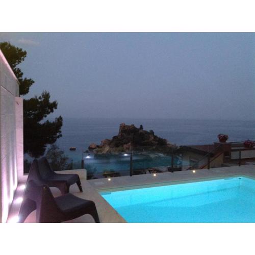 202 Luxury pool Isola Bella