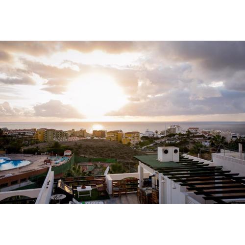 204 Atalaya 2 bedrooms, sea view, private parking