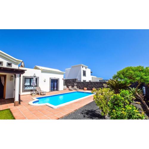 216 - Villa Helena by Villas Now Ltd