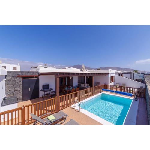 234 - Villa Reinosa by Villas Now Ltd
