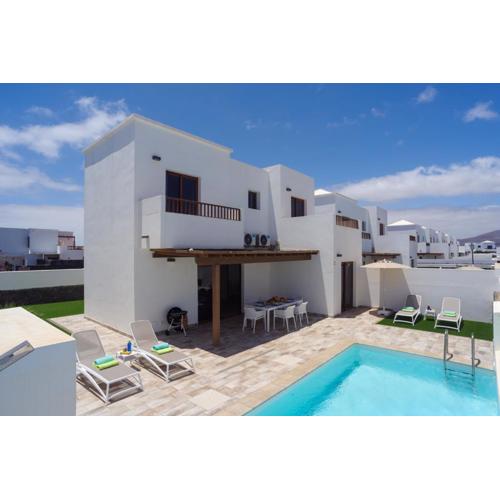 238 - Villa Sofia by Villas Now Ltd