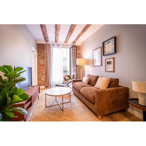 23MAL1075- Beautiful 2BR apartment near Sagrada Fa