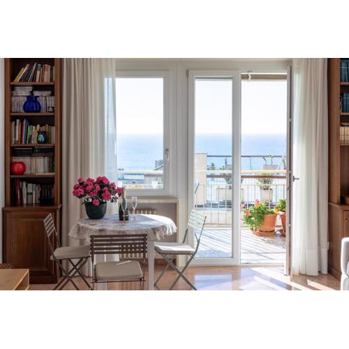 282 - Casa Boscobello, Terrazzo vista Mare e Parcheggio Privato a 15 minuti a piedi dal Teatro Ariston