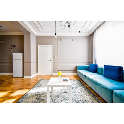 2bdr Luxury On Prime Location