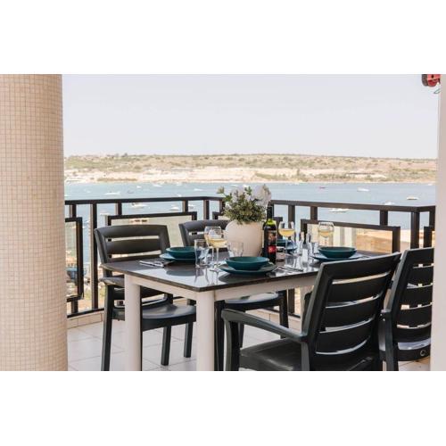 2bed Apartment Opposite Ghadira Bay By Homely!