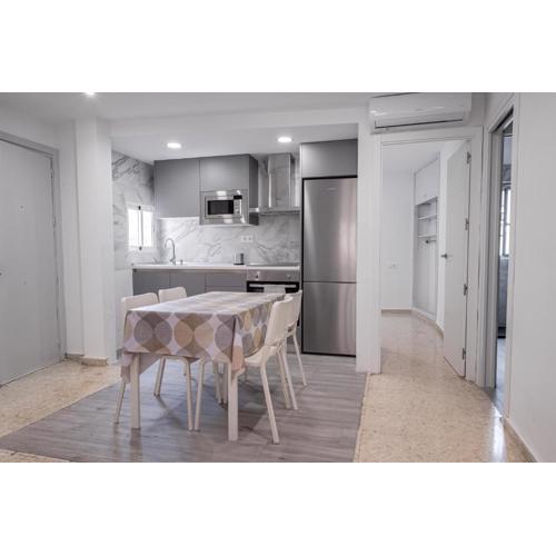 2D Apartamento en Albaycín, con Parking