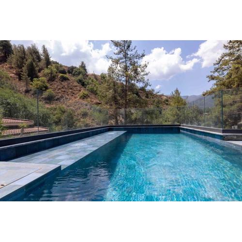 2K Group Kakopetria Luxury Villa with pool & sauna