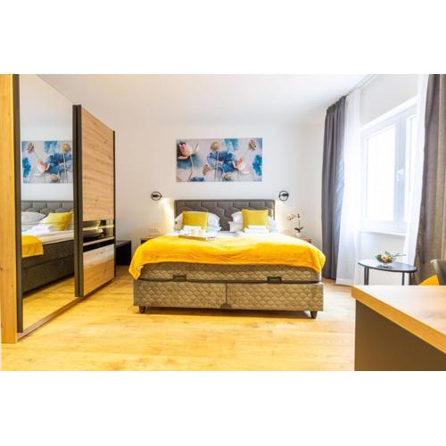 2M Exclusive Rooms