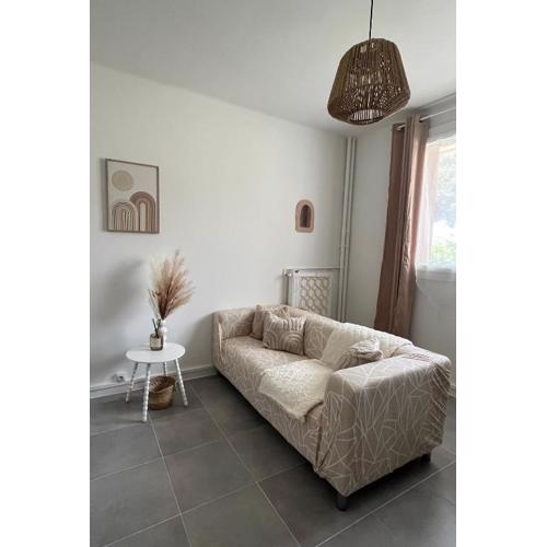 3 - 5pers - Proche toutes commodités - quartier recherché - Court et long séjour - Cosy - Lumineux - Fonctionnel