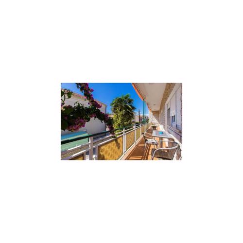 3 Bedroom Amazing Apartment In Vodice