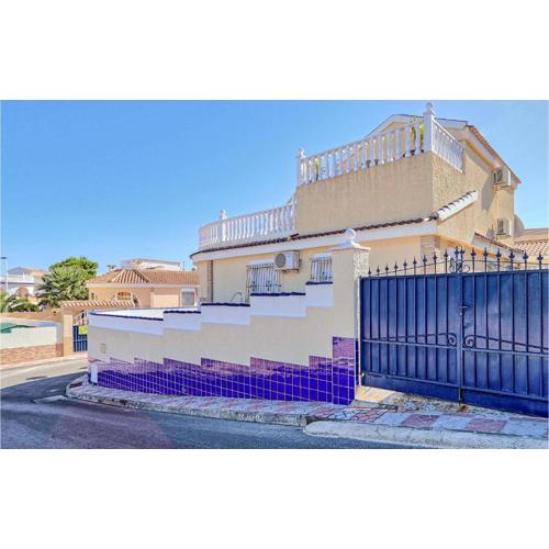 3 Bedroom Amazing Home In Gran Alacant