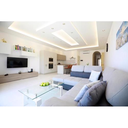 3-bedroom Apartment with views in Iz-Zebbug, Gozo