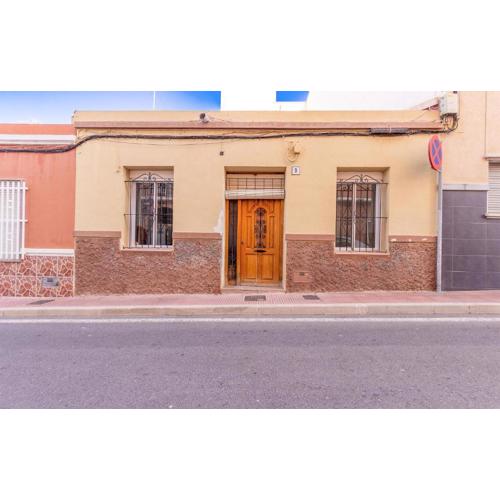 3 Bedroom Cozy Home In Santa Pola
