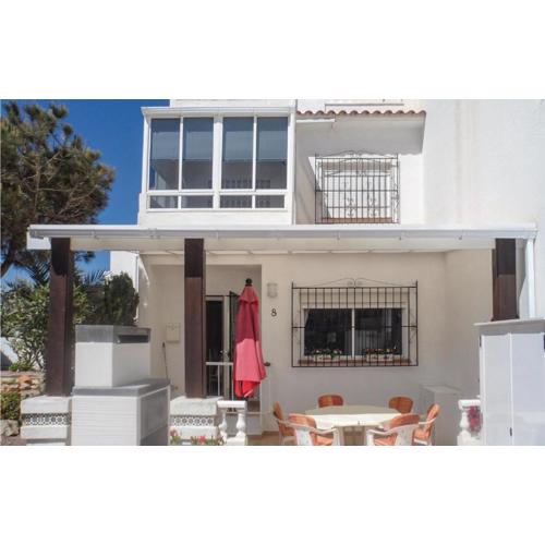 3 Bedroom Lovely Home In Torrevieja