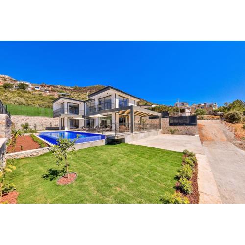 3 Bedroom Luxury Villa, Private Pool, Near Kalkan