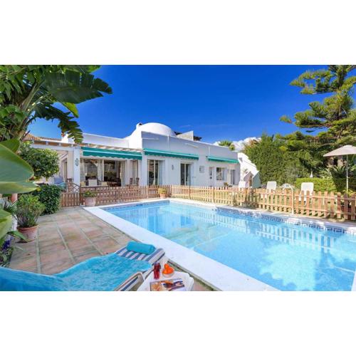 3 Bedroom Nice Home In Marbella