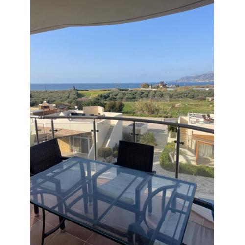 3 bedroom Two bathroom Four balcony 22P 23P penthouse with amazing view roof top and jacuzzi